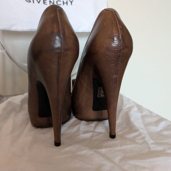 Givency Women's Platform Heels - Picture 3 of 8